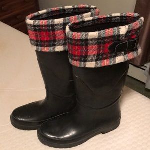 Women’s rain boots
